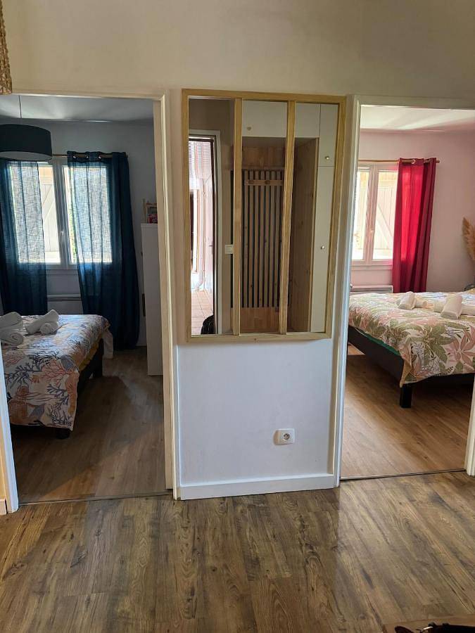 Location de vacances pour 5 personnes, avec jardin ainsi que jacuzzi et terrasse à Tosse - 3