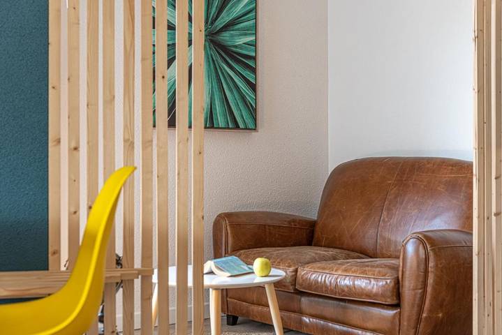 Hôtel pour 3 personnes, avec terrasse dans Plage Kerou - 4