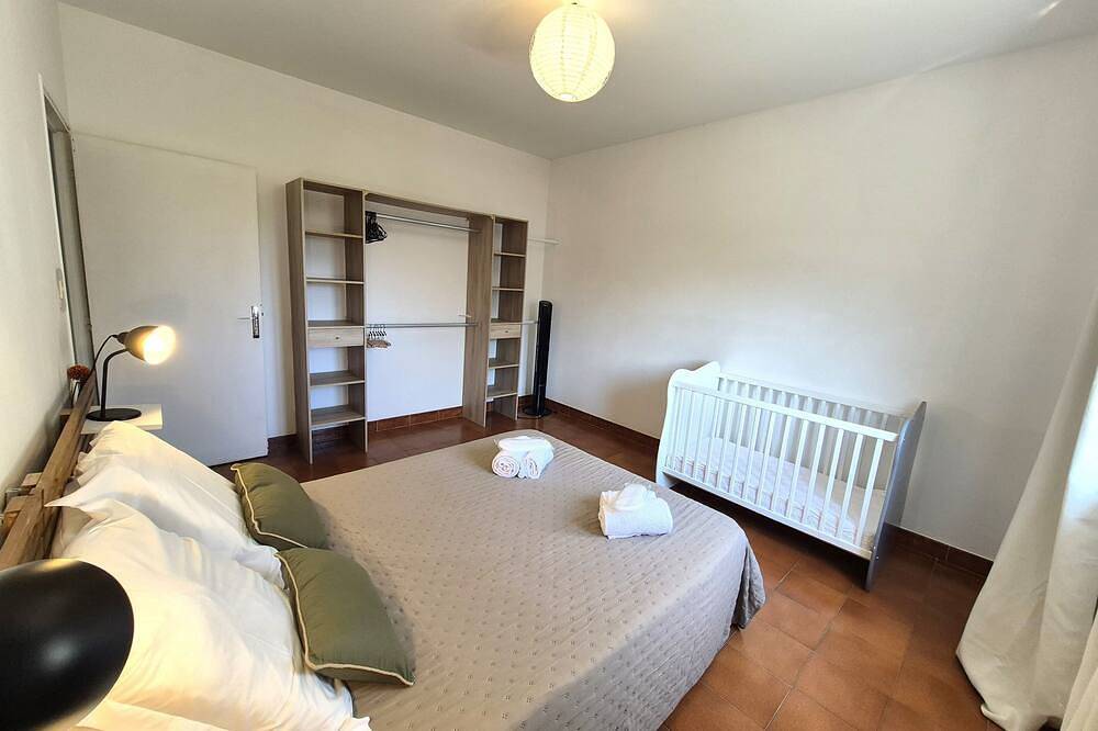 Entire apartment, \"Chez nous\" in Lucciana, Bastia region