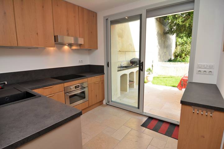 Gîte pour 4 personnes, avec Piscine à Tarascon - 3