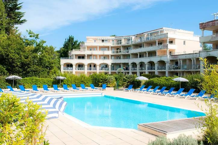 Appartement de vacances pour 7 personnes, avec piscine ainsi que bassin pour enfant et terrasse - 1