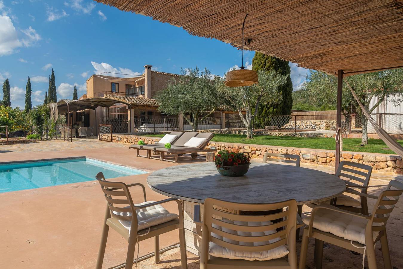 Can Prim 6 - Impresionante villa con piscina privada, exteriores paradisíacos y a sólo 7 km de la playa. Wifi Gratis in Son Carrió, San Lorenzo de Cardessar