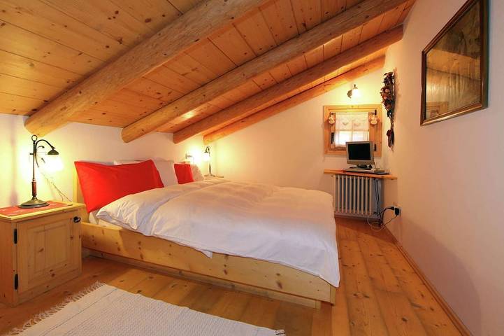 Ganze Wohnung, Ferienhaus in Bellamonte mit Whirlpool in Bellamonte, Predazzo (gemeinde)