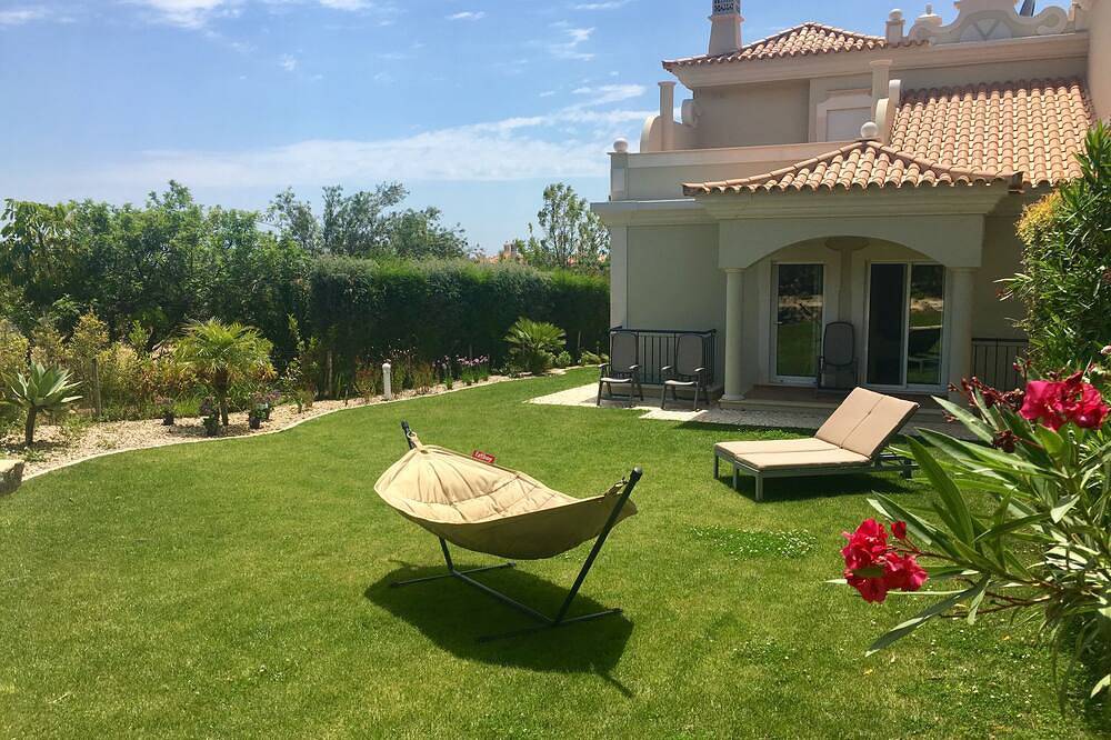 Luxury Villa w/ private garden & pool -  great view, quiet and close to beach in Almancil, Faro District