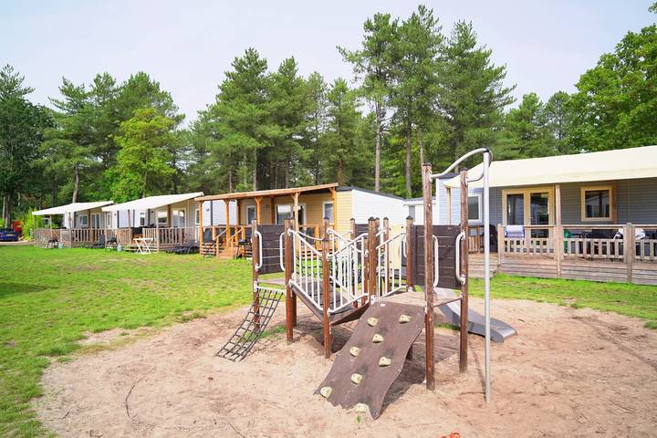 Camping für 6 Personen, mit Terrasse und Pool in Limburg (Niederlande) - 4