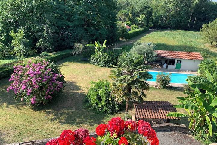 Maison de vacances pour 2 personnes, avec terrasse et jardin, animaux acceptés à Albi