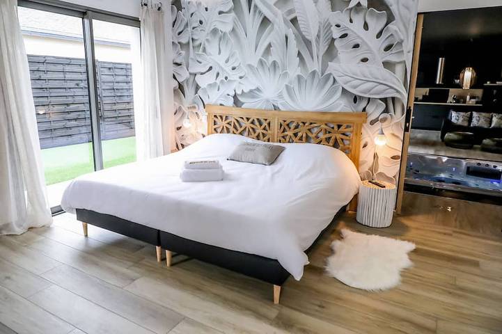 Villa pour 2 personnes, avec jardin et jacuzzi ainsi que sauna et terrasse en Bretagne - 3