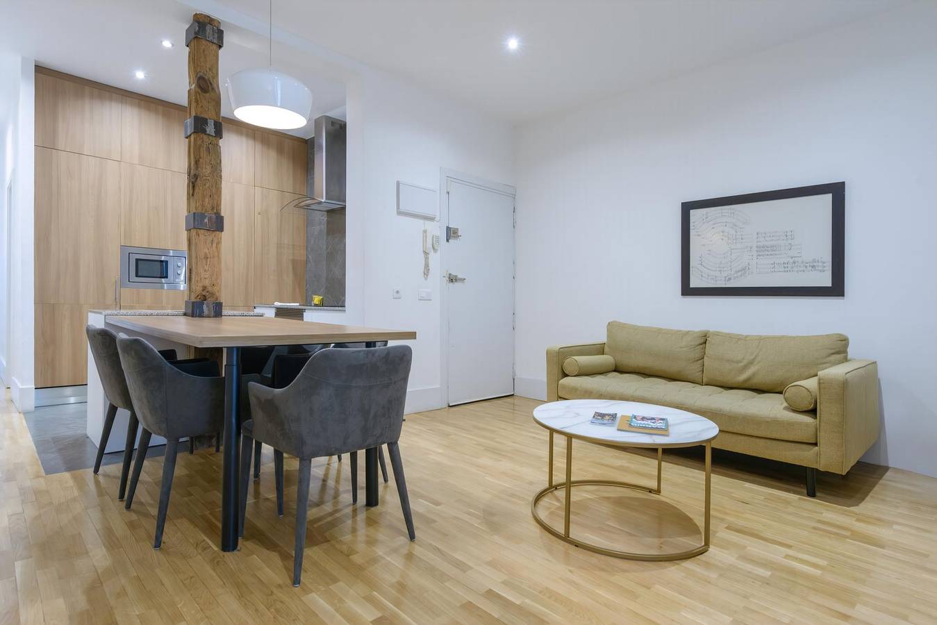 Apartamento entero, Guestready – Tu Oasis Urbano en Madrid in Centro (Madrid), Madrid