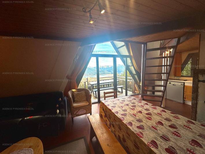 Chalet für 6 mit Balkon und Parkplatz in Les Angles in Les Angles, Parc naturel régional des Pyrénées catalanes