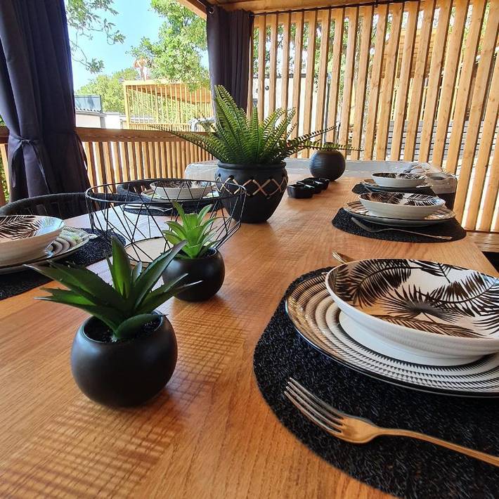 Camping pour 6 personnes, avec jardin ainsi que vue et piscine dans Primorje-Gorski Kotar - 2