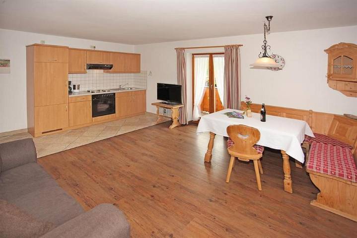 Ferienwohnung für 2 Personen, mit Balkon und Garten in Krün - 4