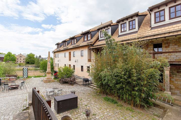 Ferienwohnung für 4 Personen, mit Garten und Seeblick