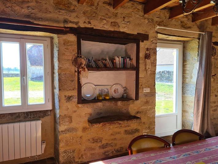 Location de vacances pour 6 personnes, avec piscine et jardin à Alvignac - 2