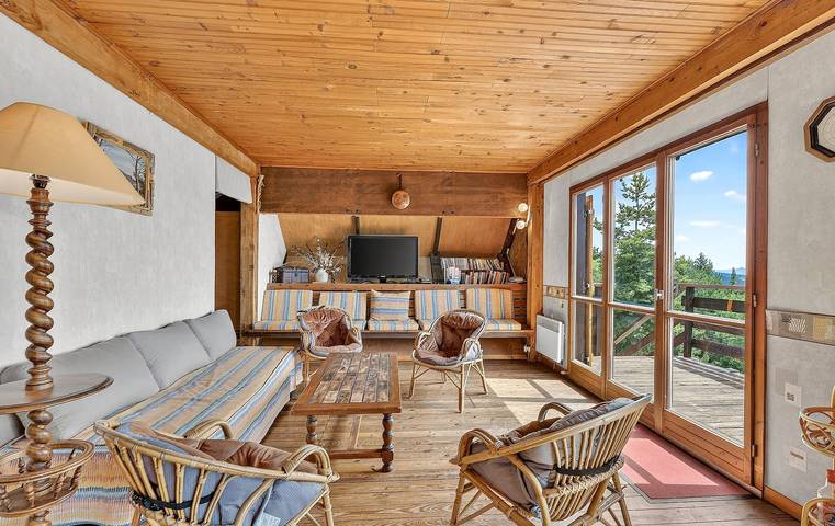 Chalet mit Bergblick, privatem Garten und Balkon in Seyne, Alpes-de-Haute-Provence