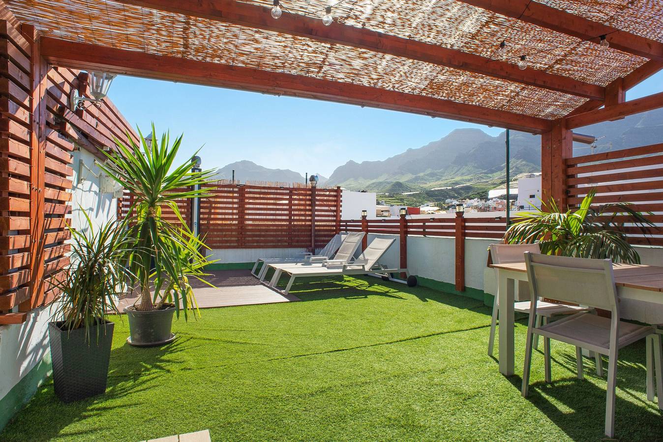 Apartamento entero, Casa de vacaciones "Casa La Meliana" con vistas a la montaña y Wi-Fi in La Aldea de San Nicolás, Gran Canaria Oeste