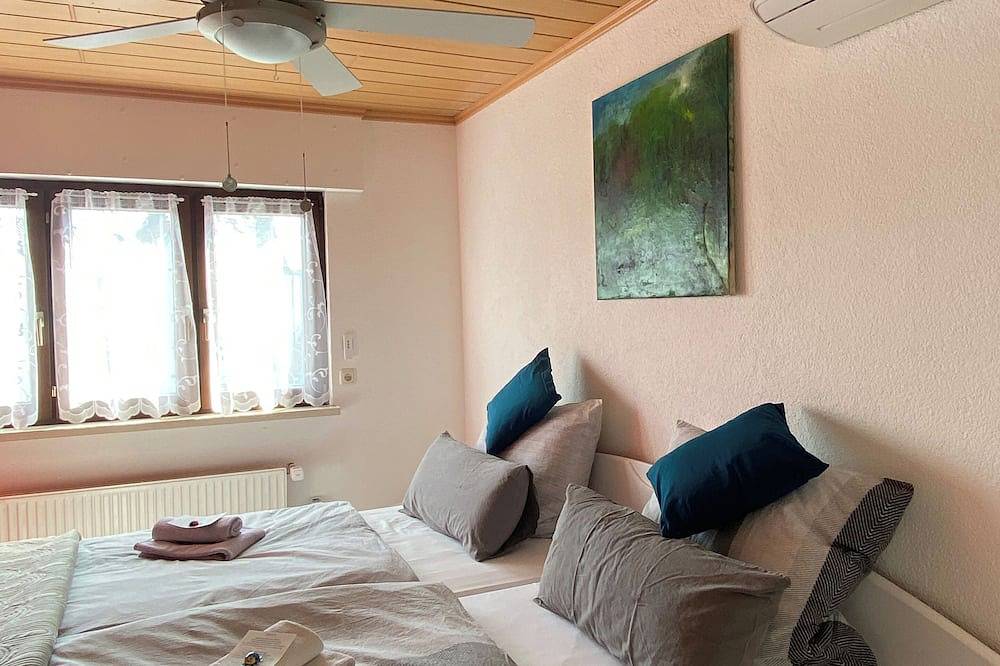 Geheel appartement, Nieuw gerenoveerd vakantieappartement met drie slaapkamers in Diez, Lahn-Taunus