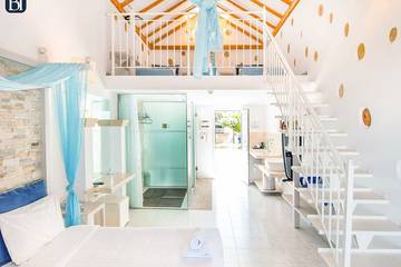 Holiday Apartment for 4 People in Lindos, Rhodes, Photo 2