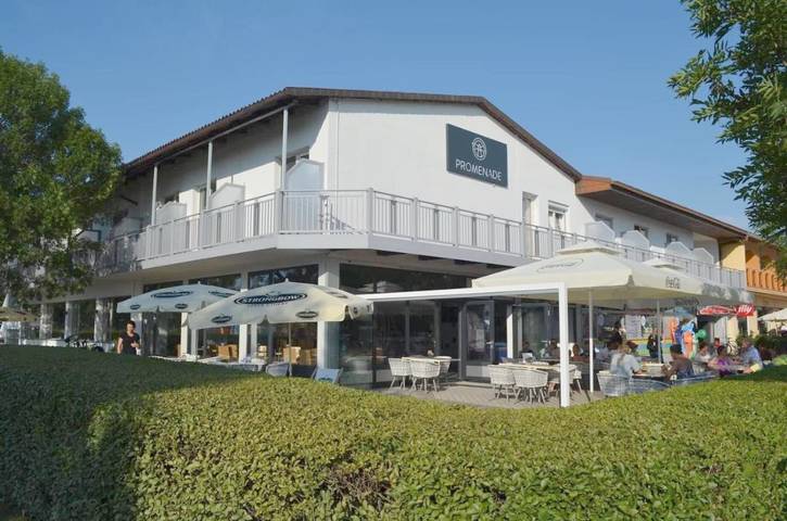 Ferienhaus für 2 Personen, mit Balkon und Terrasse sowie Ausblick und Seeblick