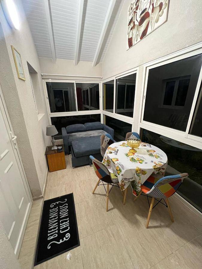 Location de vacances pour 2 personnes, avec terrasse dans La Soufrière - 3