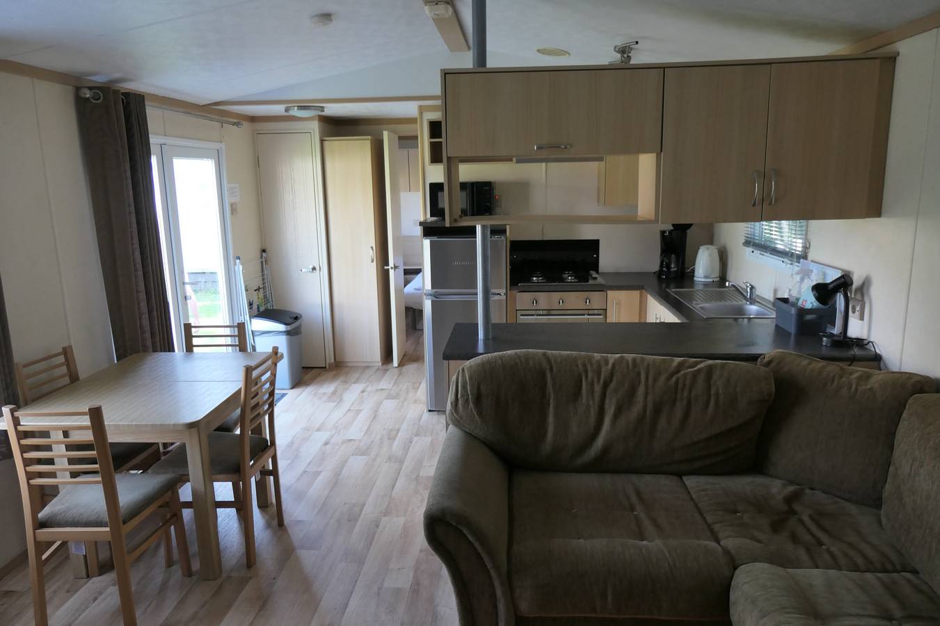 Grosses 6-Personen Ferienhaus auf Mini-Campingplatz nah das Veerse Meer und Oostkapelle. in Oostkapelle, Walcheren