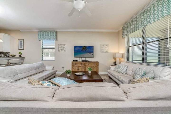 Vakantiehuis voor 24 personen, met zwembad en terras - 1