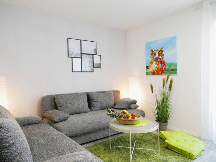 Ganze Wohnung, Ferienwohnung 'Mit Garten' mit privater Terrasse, privatem Garten und Wlan in Norsingen, Ehrenkirchen