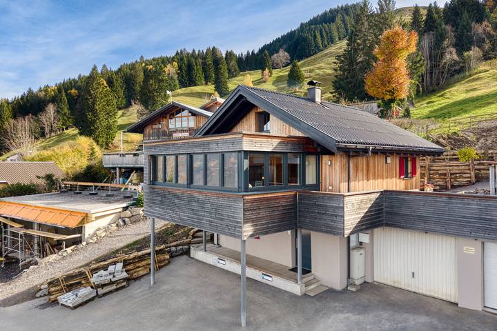 Ferienhaus für 8 Personen, mit Terrasse