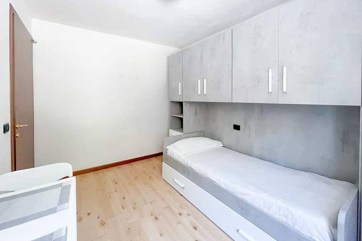 Ganze Wohnung, Blue House 1 in Bellano, Orobie Alpen West