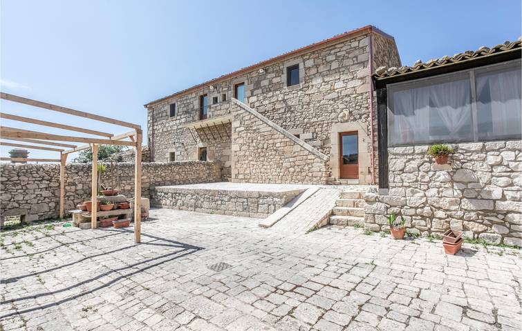 Bauernhof für 15 Personen, mit Garten und Terrasse auf Sizilien - 2