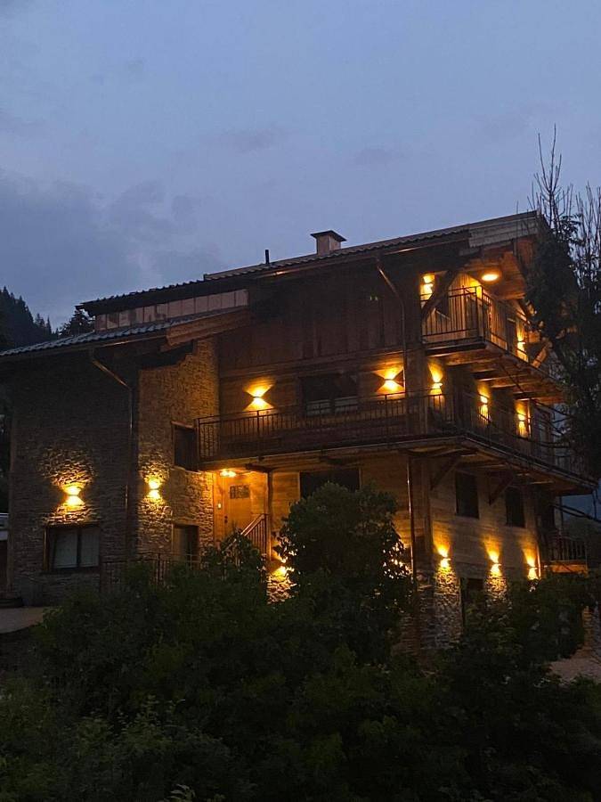 Geheel appartement, Deluxe Apartment in Lermoos, Ammergauer Alpen (Oostenrijk)
