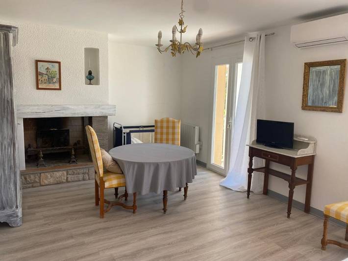 Location de vacances pour 12 personnes, avec vue sur le lac ainsi que jardin et vue dans Lac de Sainte-Croix - 2