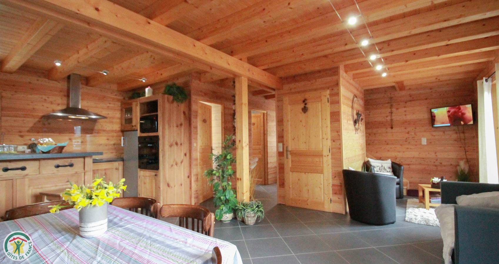 Le Chalet du Lac in Paladru, Lac de Paladru