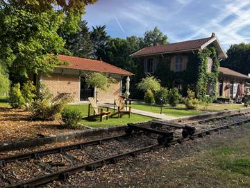 Chambre d’hôte pour 2 personnes, avec jardin à Boiscommun