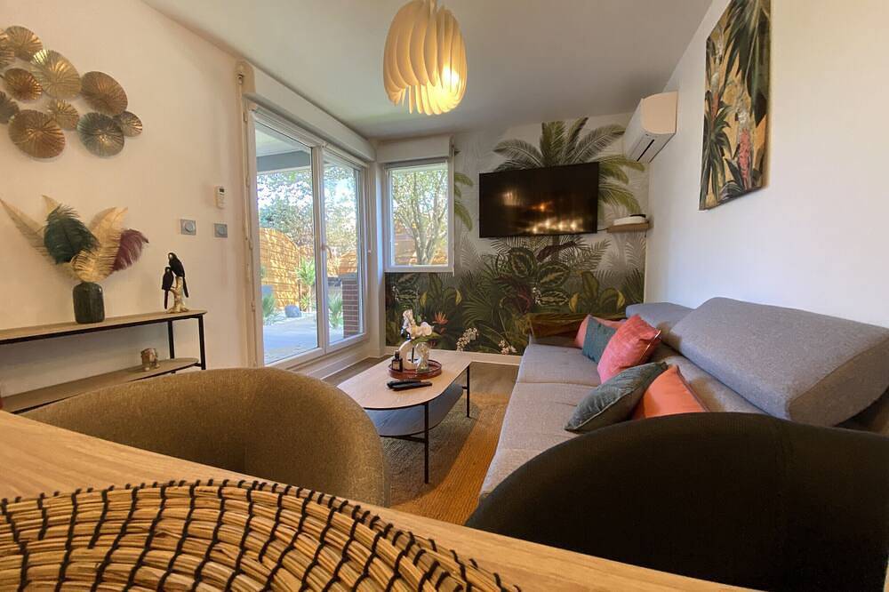 Entire apartment, The Jungle : 1bdr with garden & spa in Blagnac, Haute-Garonne
