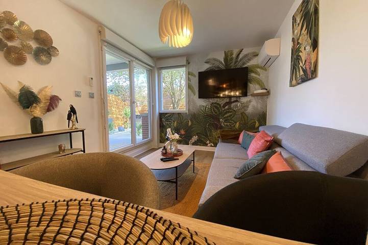 Location de vacances pour 3 personnes, avec piscine et jardin à Blagnac