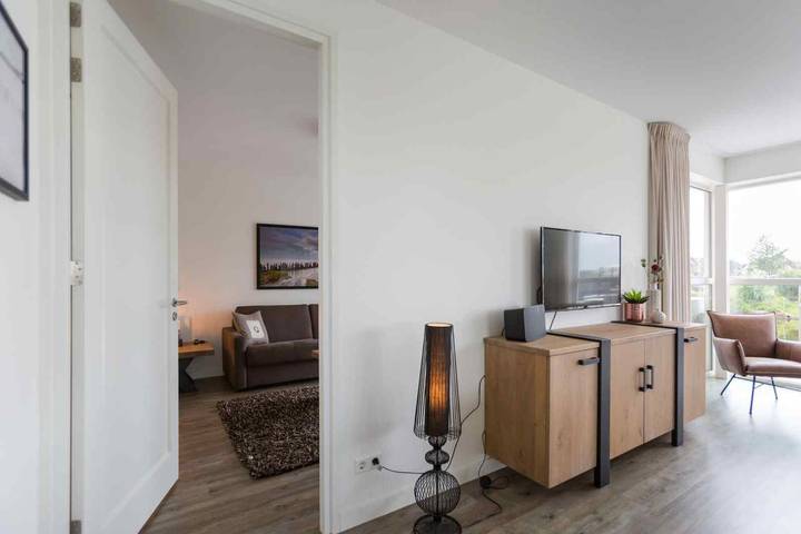 Luxuriöse Villa für 10 Personen mit Sauna am Tjeukemeer in Friesland in Delfstrahuizen, Friesland
