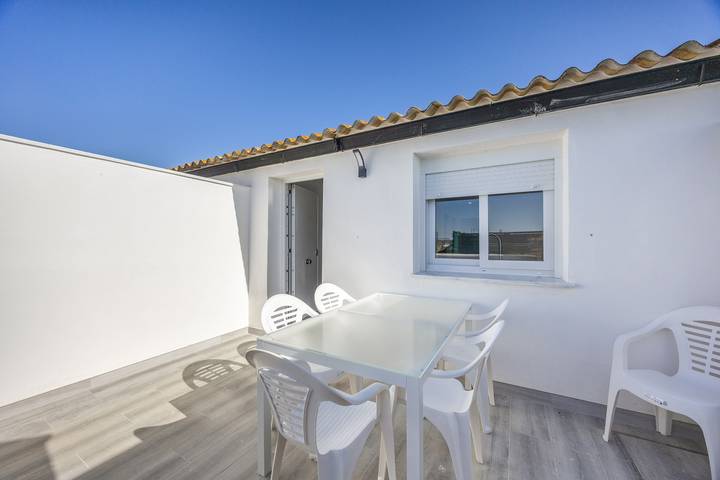 Casa Vacacional 'Villa Kaki 4' con Piscina Privada, Wi-Fi y Aire Acondicionado in Conil de la Frontera, Costa de la Luz