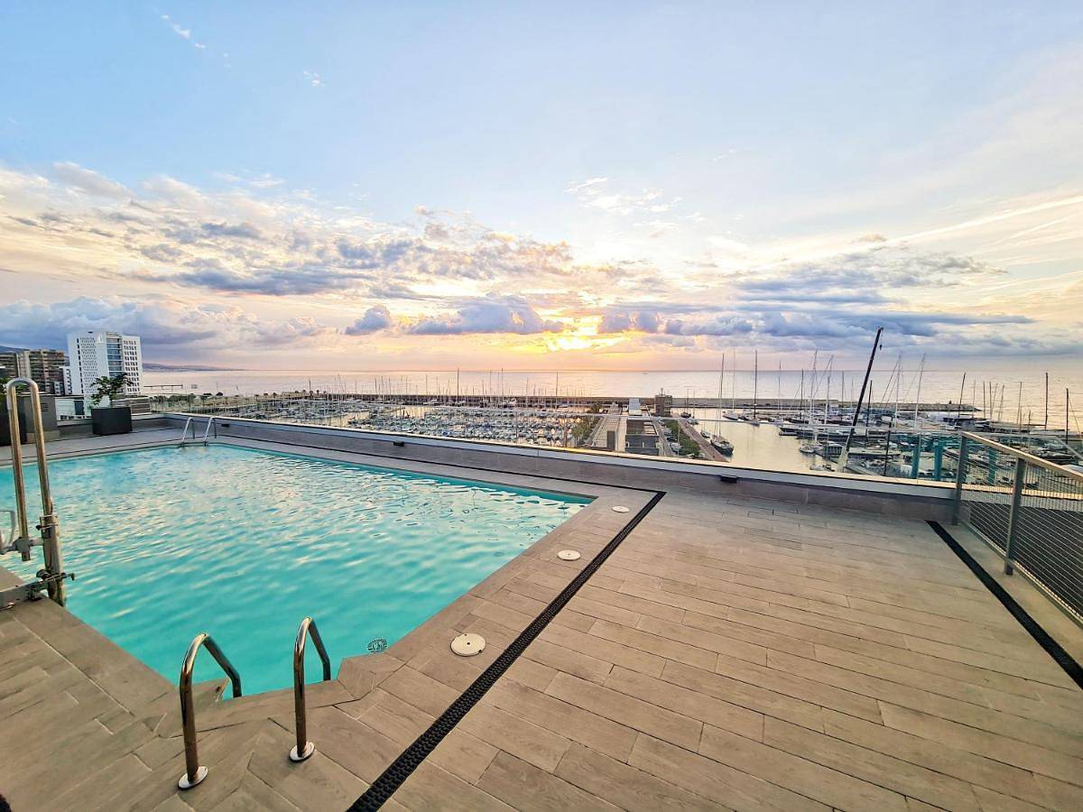 Ganze Wohnung, Three-Bedroom Apartment in Badalona, Barcelonès