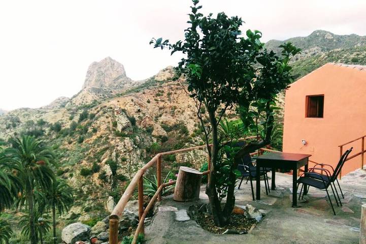 Casa rural para 5 personas, con jardín, Se admiten mascotas - 1