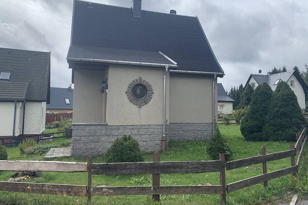 Großzügiges Ferienhaus mit Terrasse und Garten inmitten herrlicher Natur in Johanngeorgenstadt, Erzgebirge