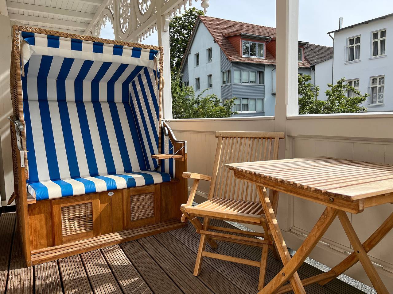 Appartement entier, « Baltic Sun Appartement 6 » dans la Villa Sonneck à Sellin avec sauna et 2 balcons in Sellin, Région de Rügen