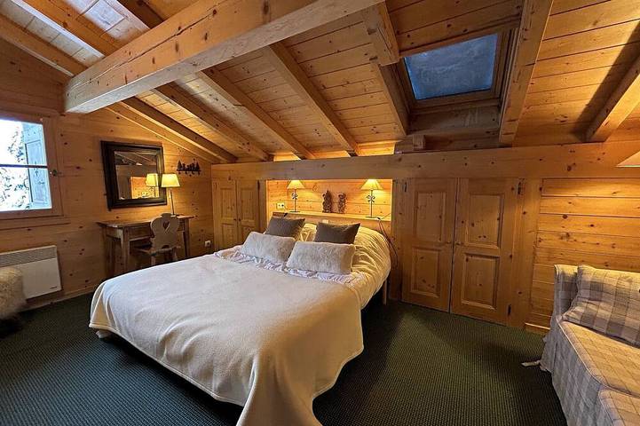 Gîte pour 8 personnes, avec terrasse et jardin dans Lac des Confins - 4