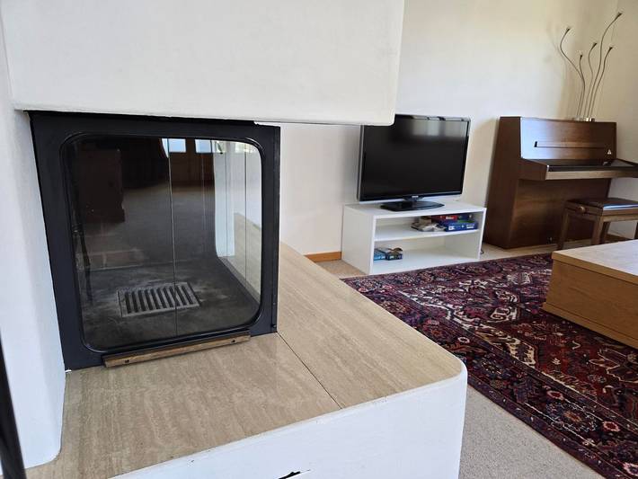 Alleinstehendes Ferienhaus mit grossem Garten mit Platz für bis zu 10 Personen in Lantsch/Lenz, Plessur Alpen