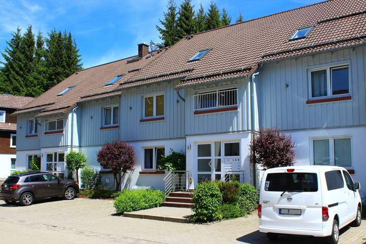 Ferienwohnung für 4 Personen, mit Garten und Balkon sowie Sauna, kinderfreundlich - 1