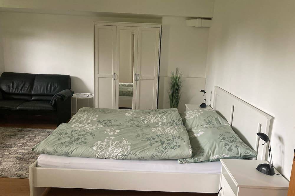 Ganze Wohnung, Ruhige Wohnung Nähe See in Utting, Ammersee
