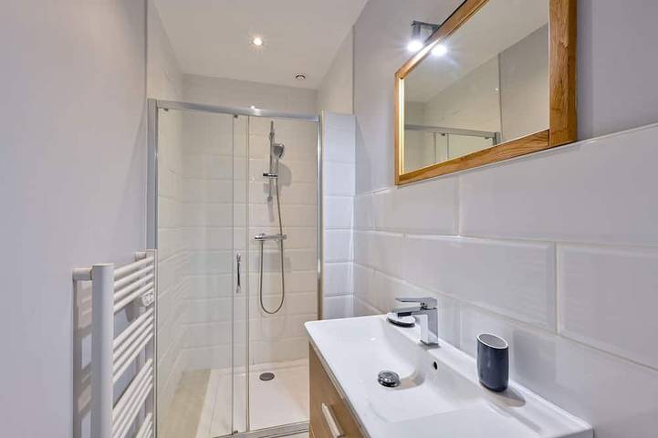 Location de vacances pour 2 personnes, avec piscine ainsi que sauna et jardin, animaux acceptés à Camoël - 3