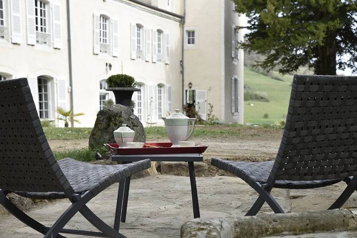 Chambre d’hôte pour 2 personnes, avec piscine ainsi que jardin et jacuzzi dans le Puy-de-Dôme - 3