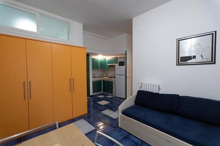 Gîte pour 4 personnes, avec terrasse et vue à Peschici - 2