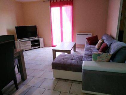 Location de vacances pour 7 personnes, avec vue et jardin, animaux acceptés dans Champsevraine - 3