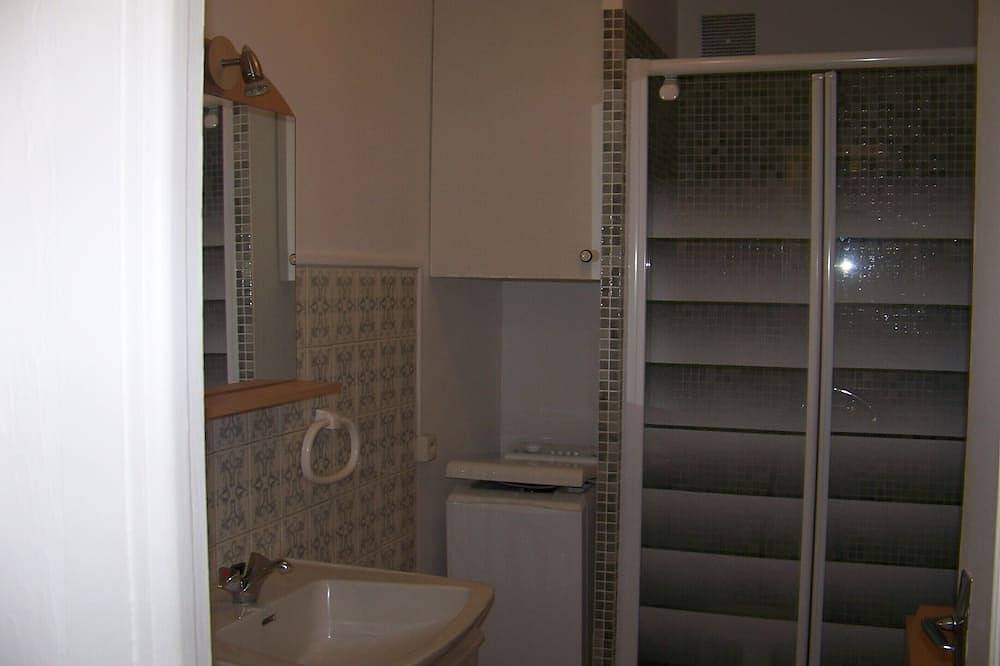 Ganze Wohnung, F1 Clim 33 m² 50 m Bright Beach Sheets Web Garage in Nizza, Mittelmeerküste (Frankreich)